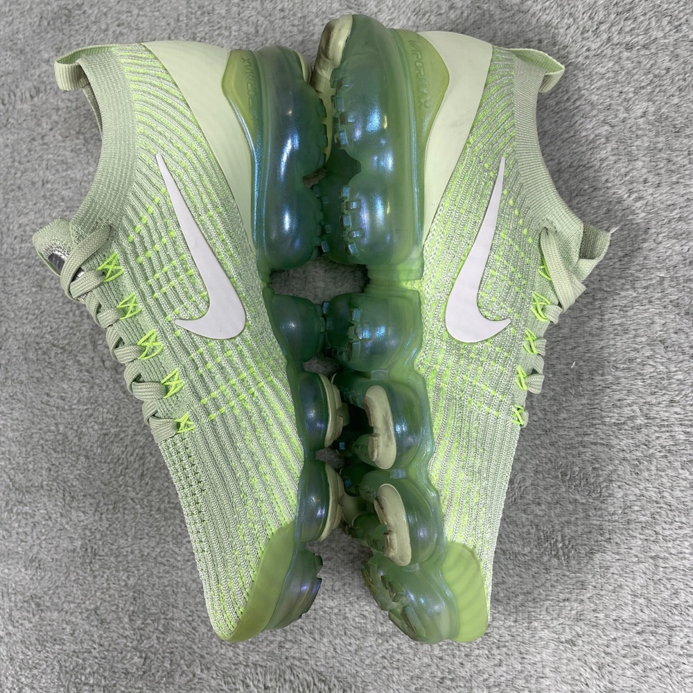 Nike Air VaporMax 3 Women 10.5 Flyknit Jade Aura Running Shoes Green AJ6910-300 - Picture 7 of 10